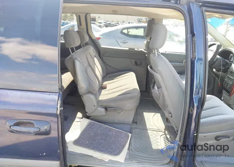 2006 Chrysler Town & Country z USA, uszkodzony, nr VIN 1A4GP45R46B561642